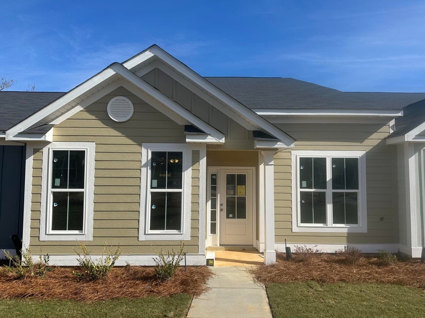 833 Montclair Point - 1